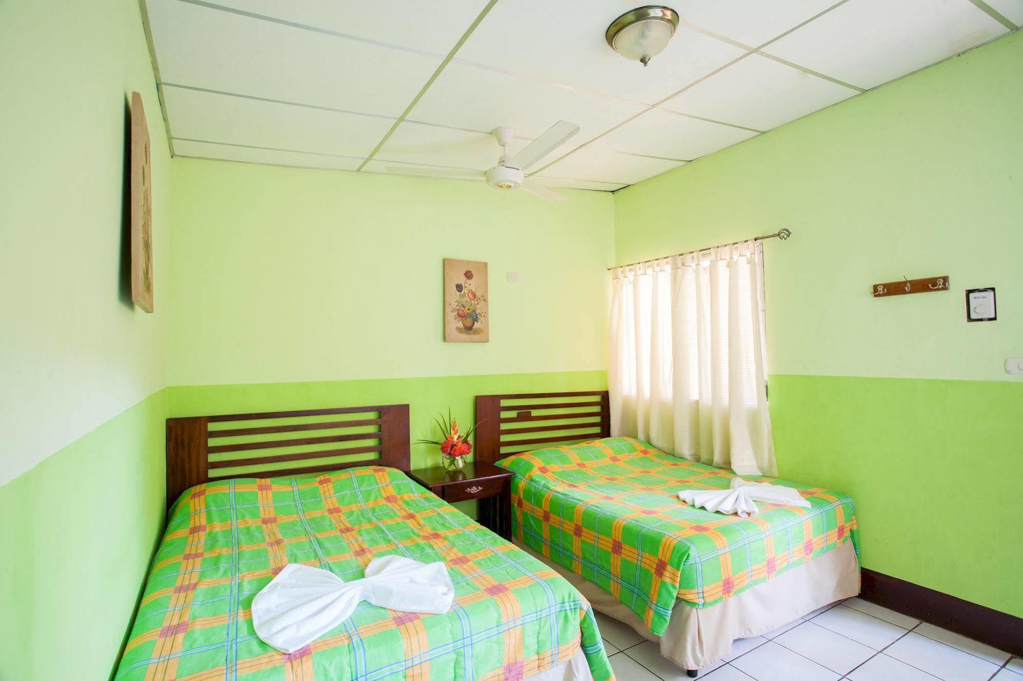 Hotel Hamacas Rivas Buitenkant foto